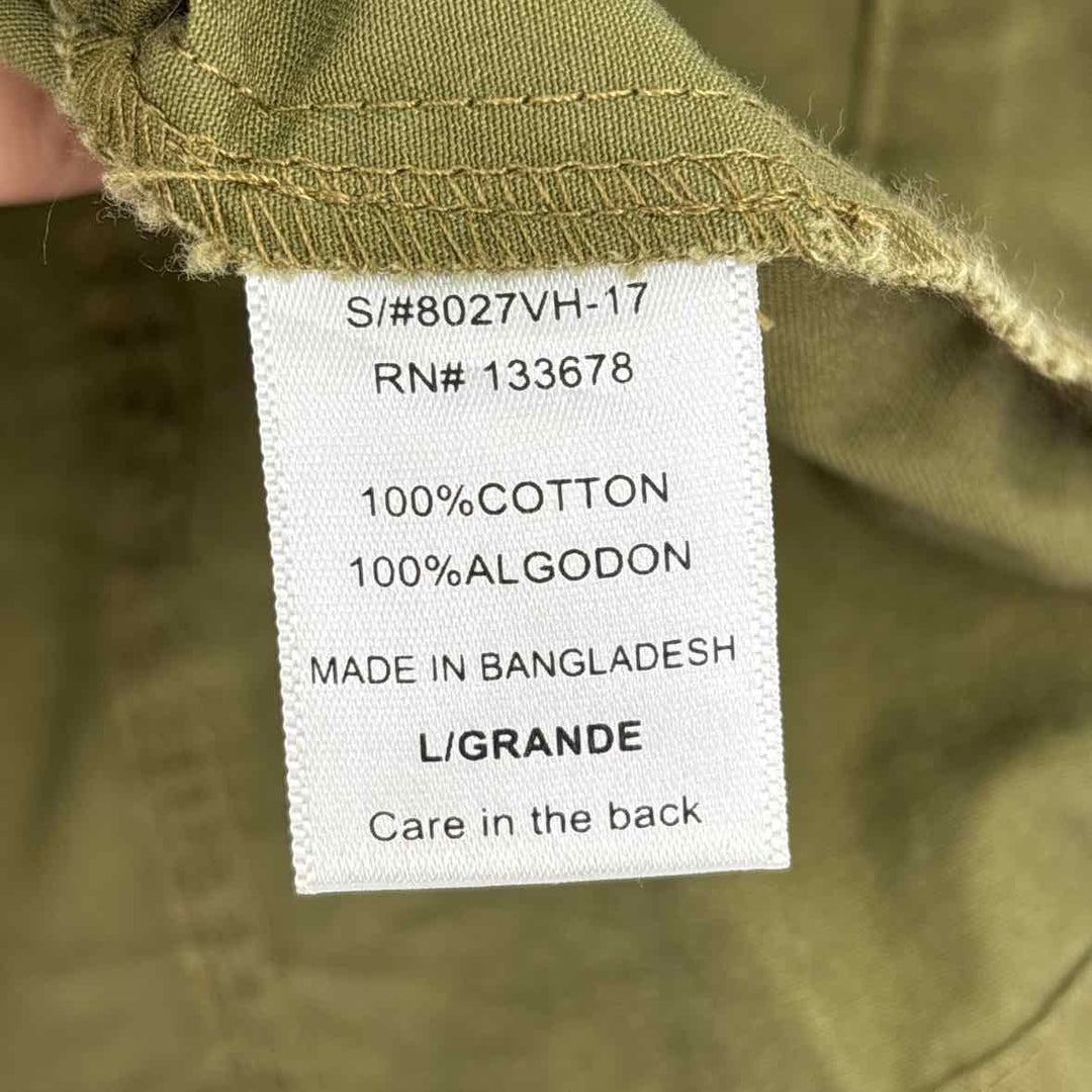 Size L Love Tree Green Vest