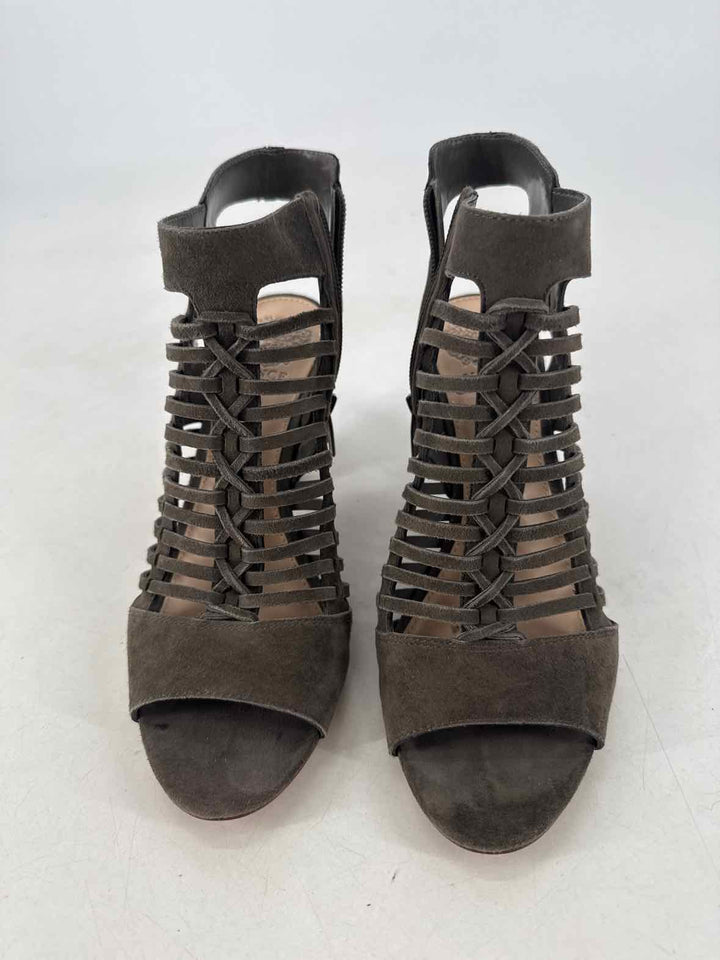 Shoe Size 7.5 Vince Camuto Brown Sandals