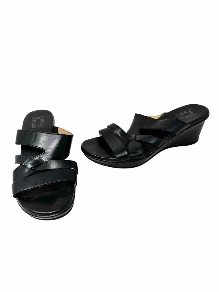 Shoe Size 8.5 Naturalizer Black Sandals