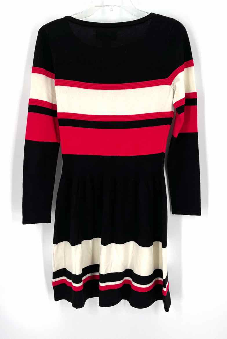 Size S JESSICA HOWARD Multi-Color Knit Dress