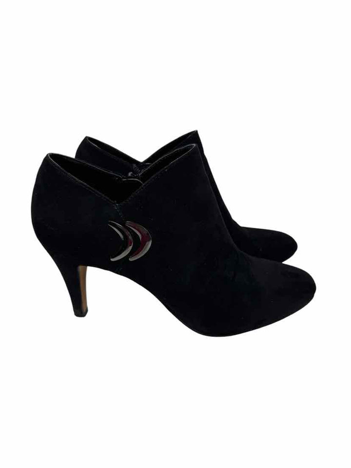 Shoe Size 7.5 KELLY & KATIE Black Boots