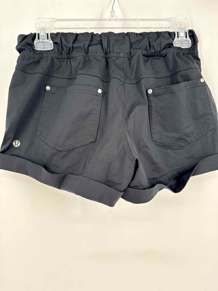 Size M Lululemon Black Shorts