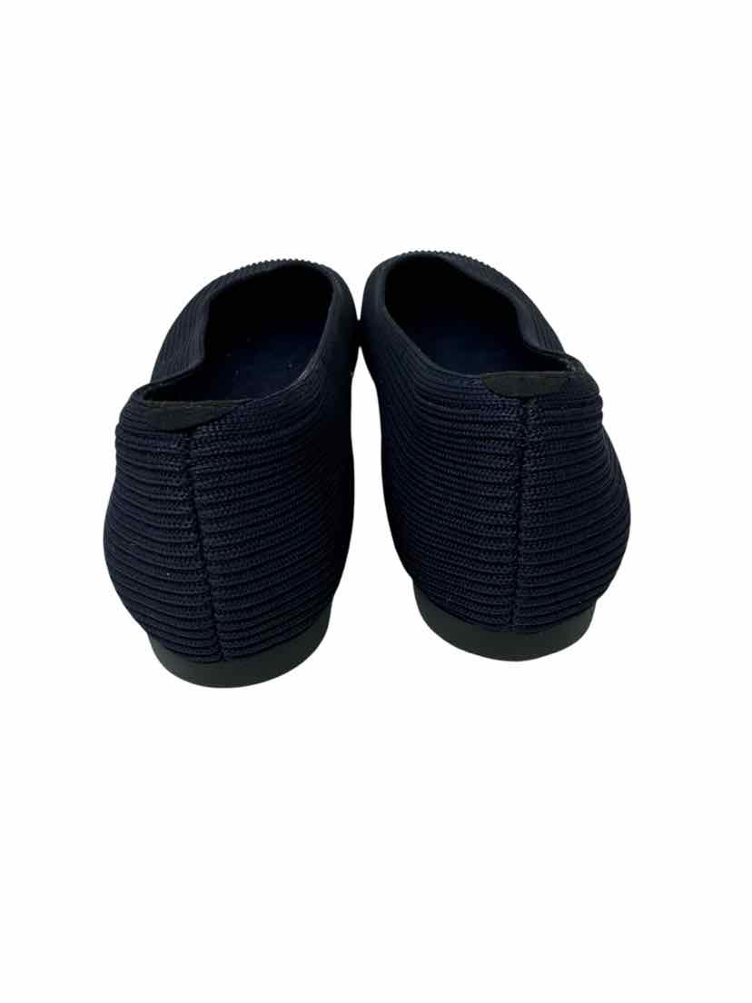 Shoe Size 38 VIVAIA Navy Knit Flats