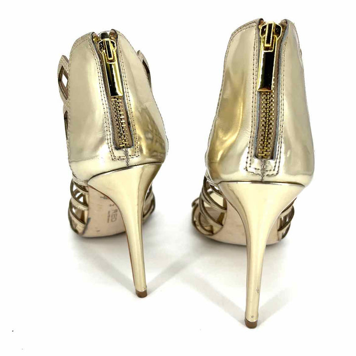 Shoe Size 9 SAKS FIFTH AVENUE Gold Heels