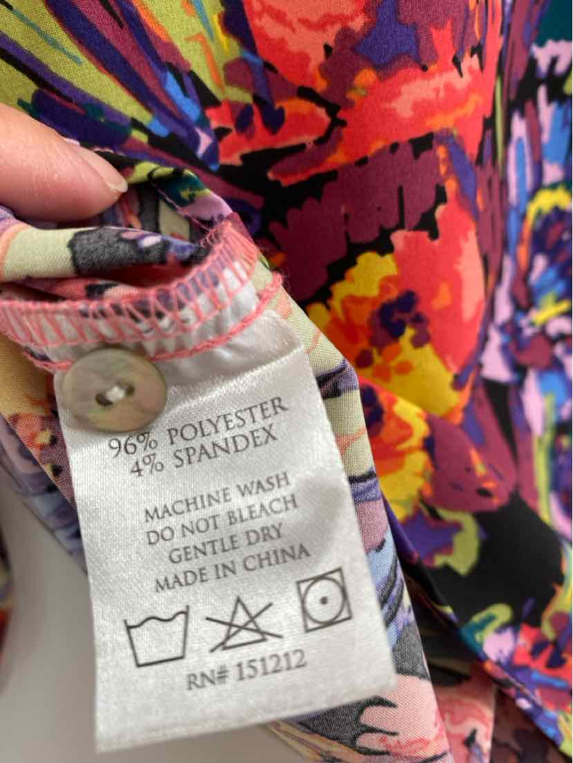 Size XS Multi-Color Shirt