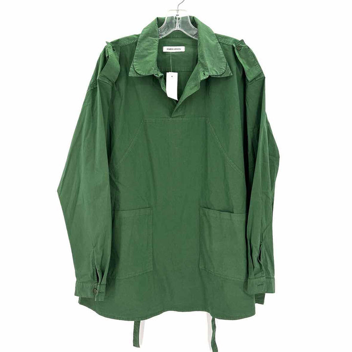 Size M Green Shirt