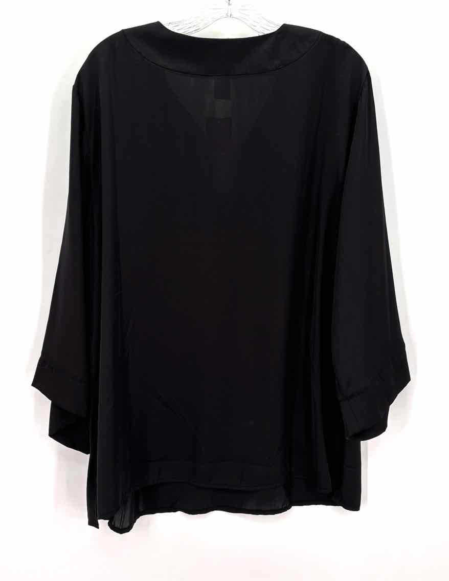 Size 1X Black Shirt