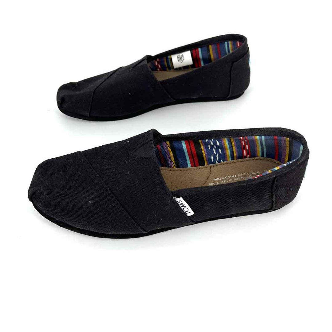 Shoe Size 7.5 Toms Black Canvas Flats