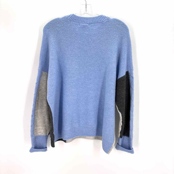 Size M HALOGEN Blue Sweater