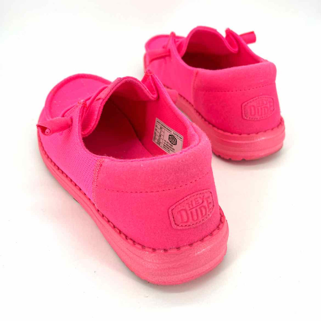 Shoe Size 7 Hot Pink Flats