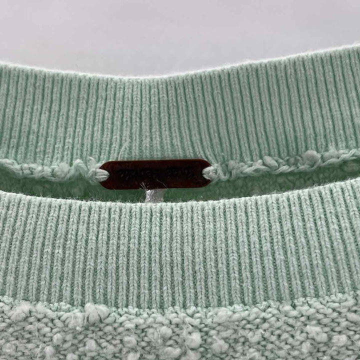 Size M FREE PEOPLE Green Sweater