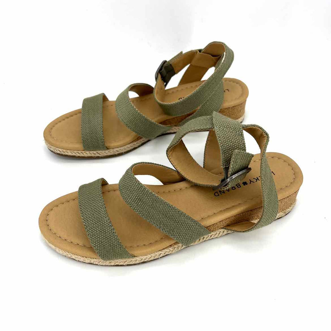 Shoe Size 9 LUCKY Sage Sandals