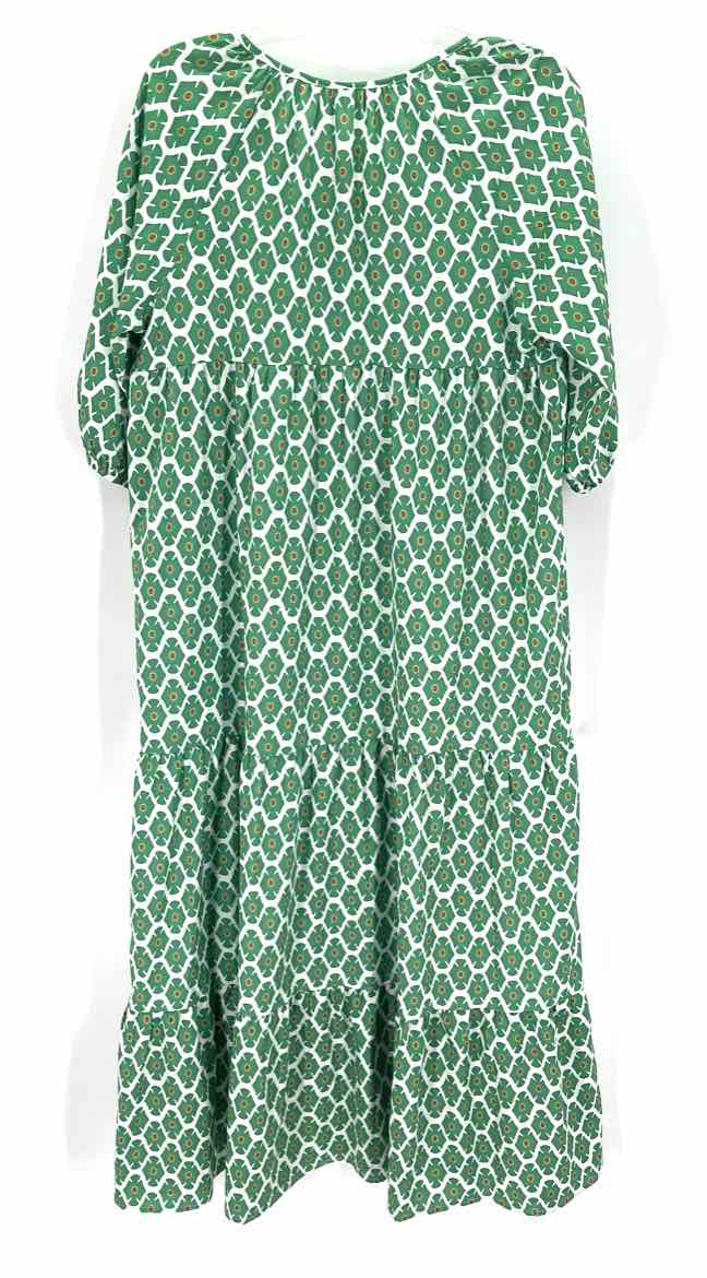 Size M Green Dress