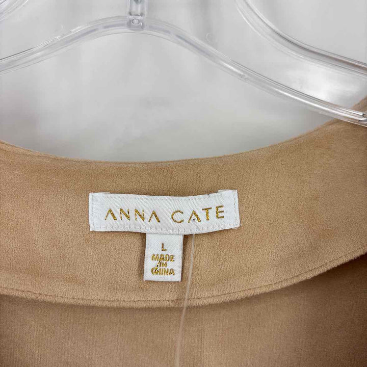 Size L ANNA CATE Brown Shirt