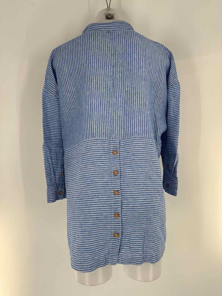 Size XL JOHN MARK Blue Shirt