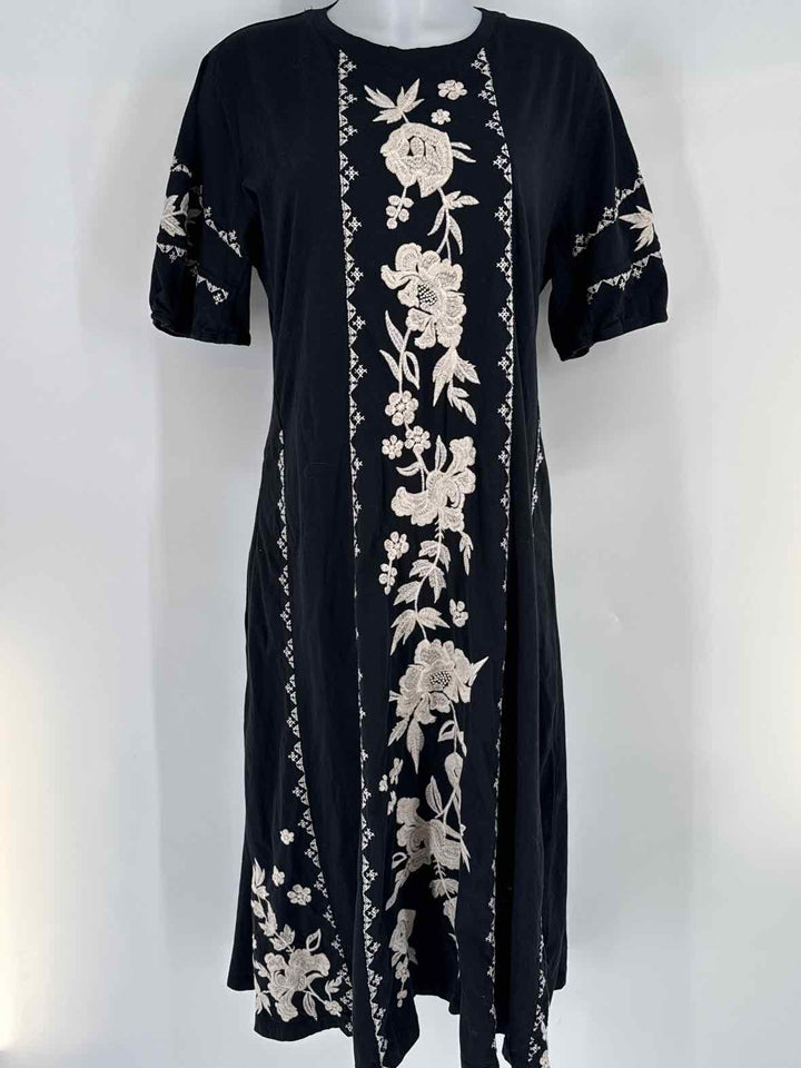 Size XL Johnny Was Black Dress