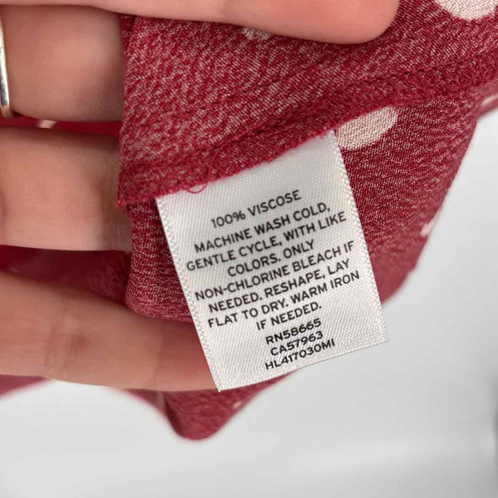 Size XS CHELSEA28 Red Print Dress
