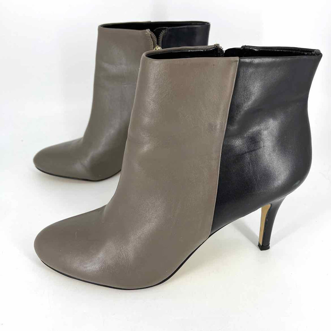 Shoe Size 9.5 Ann Taylor Taupe Boots