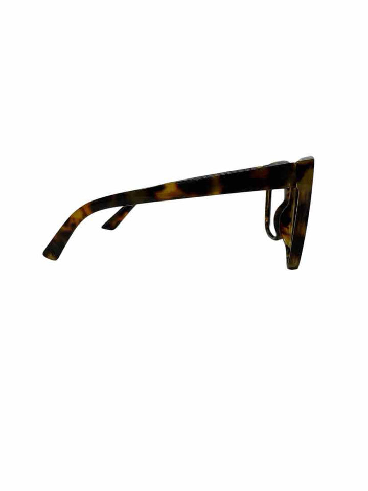 PEEPERS Sunglasses