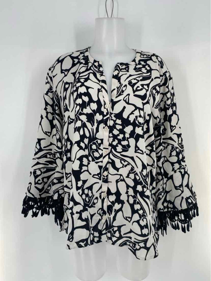Size 16 Chico's Black/White Shirt