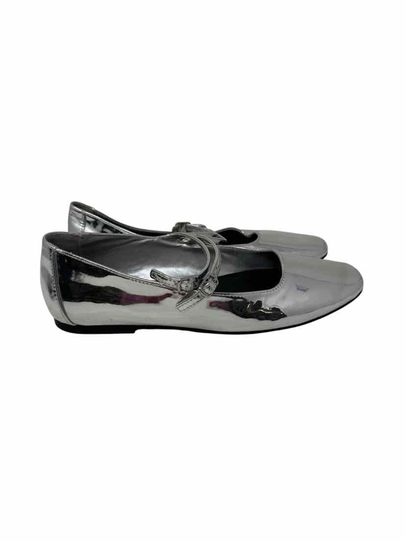 Shoe Size 7.5 Steve Madden Silver Flats