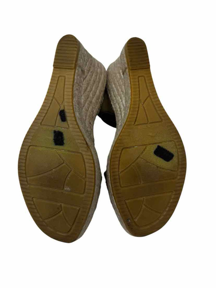 Shoe Size 40 Olive Sandals