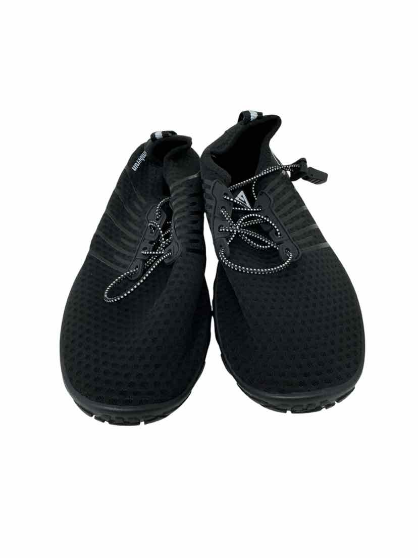 Shoe Size 39 Black Sandals