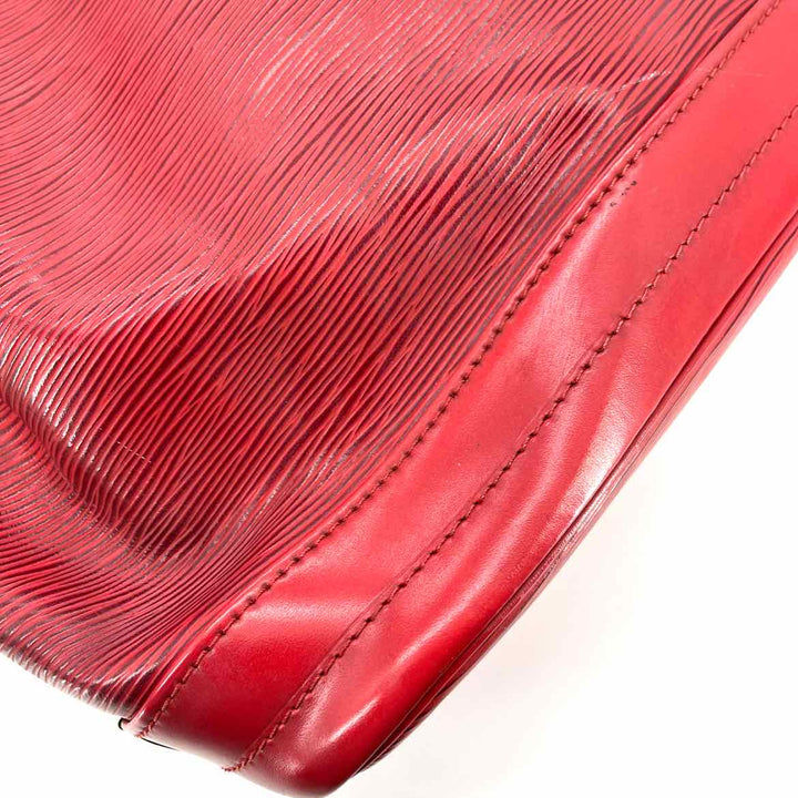 Louis Vuitton Luxury - Purse