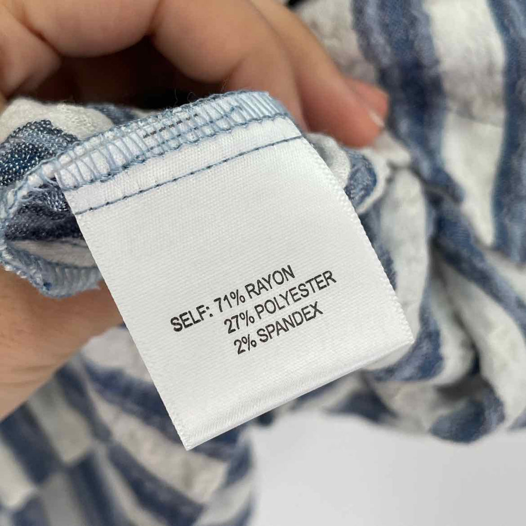 Size 1X White Shirt