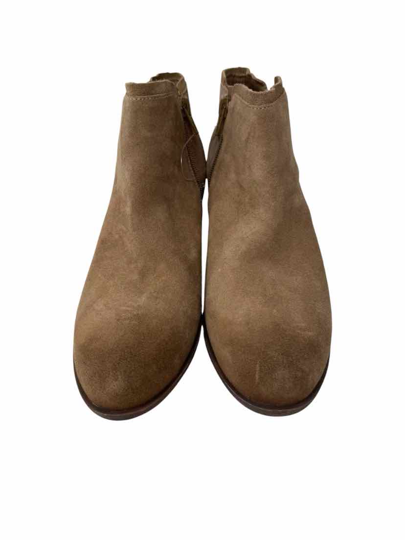 Shoe Size 8 LUCKY Brown Boots