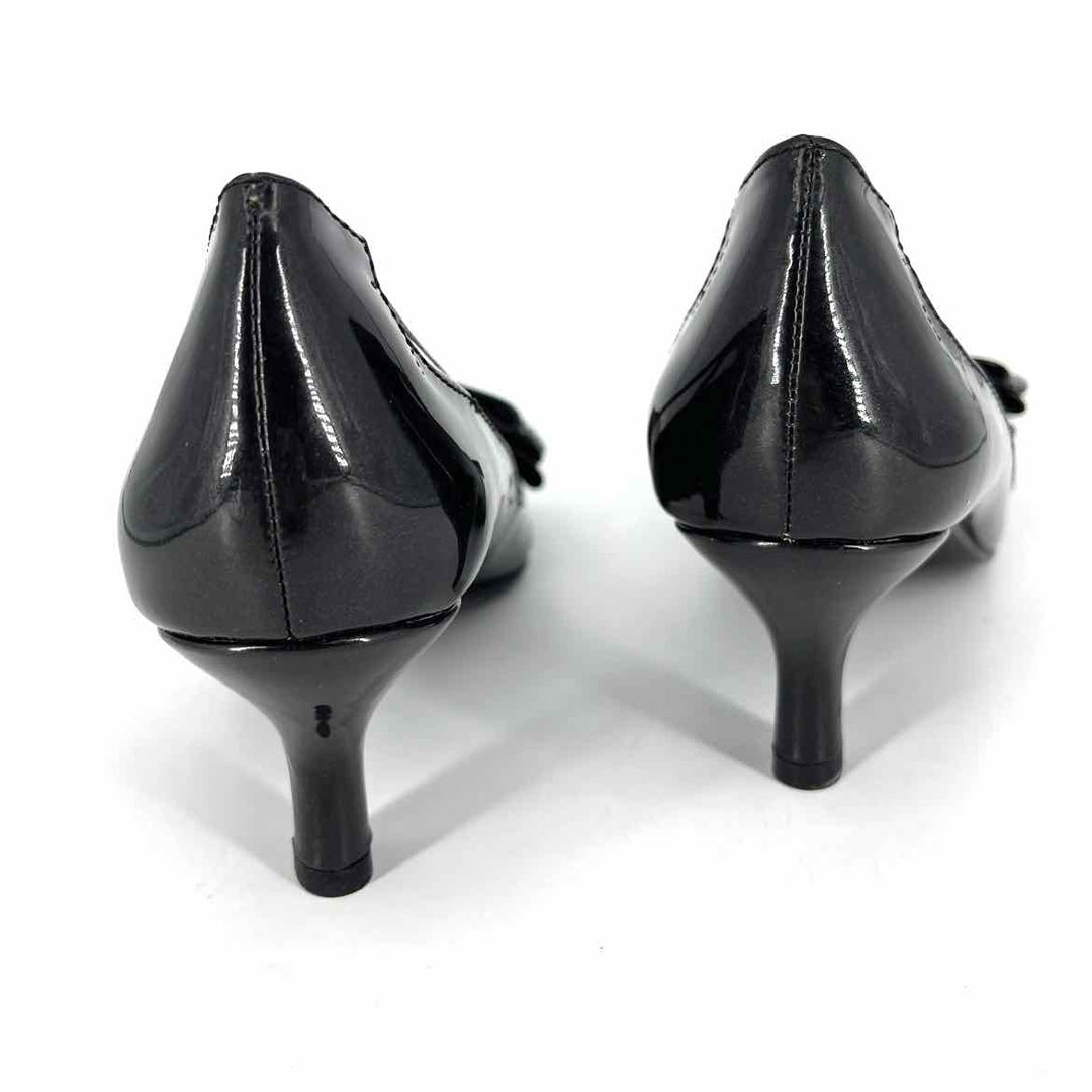 Shoe Size 7 Black PATENT Pumps