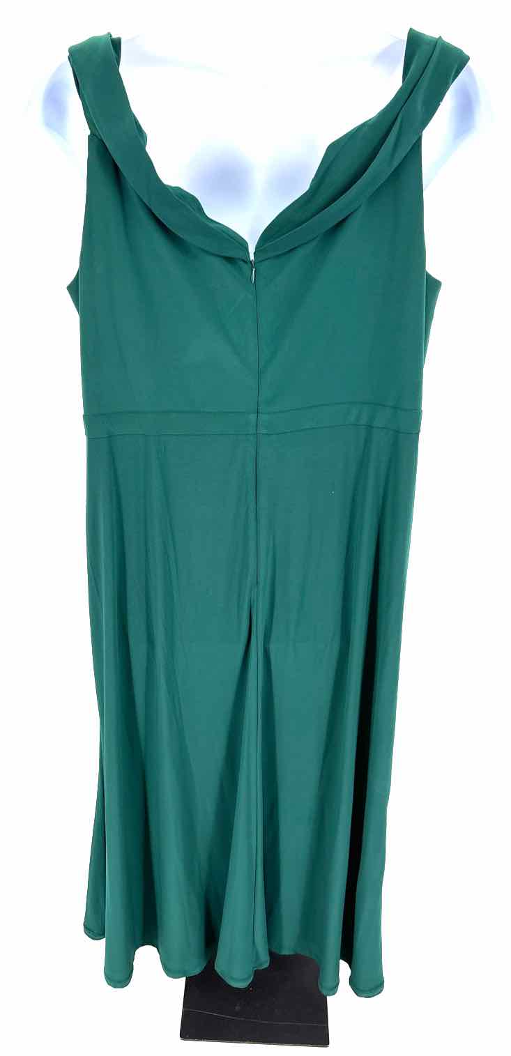 Size 22 MORGAN & CO Green Dress