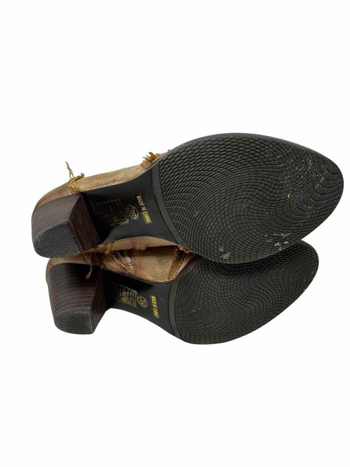 Shoe Size 38 CHOCOLATE BLU Tan Leather Boots
