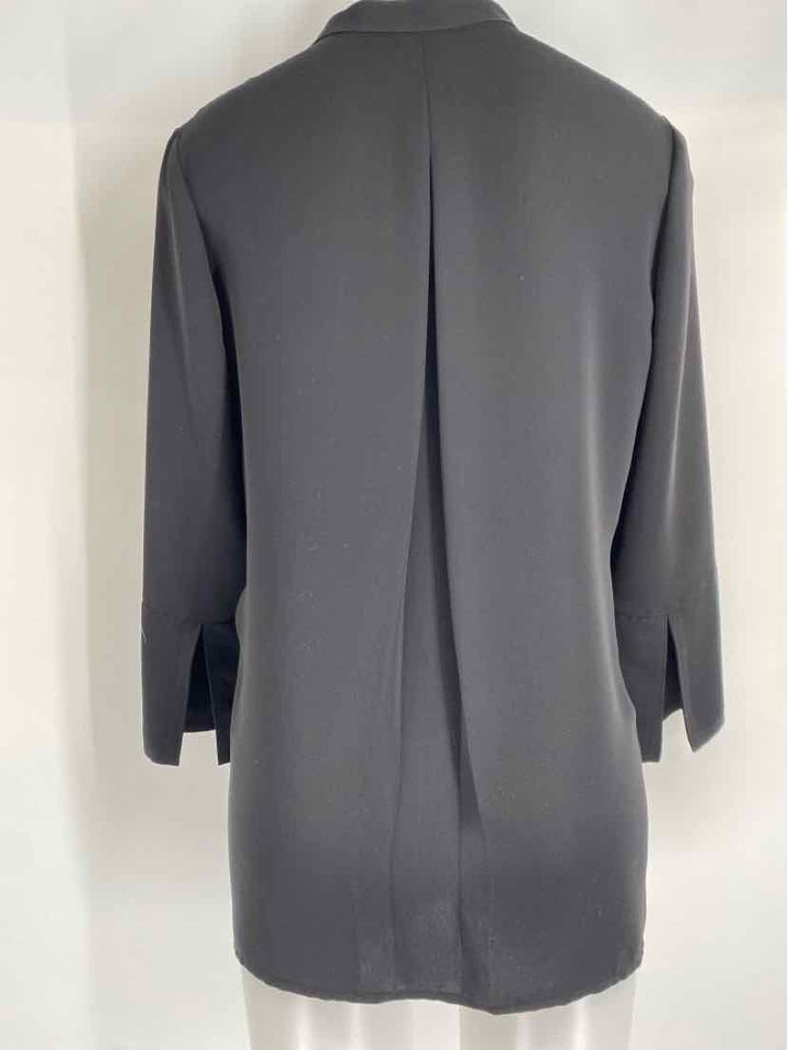 Size M NIC + ZOE Black Shirt