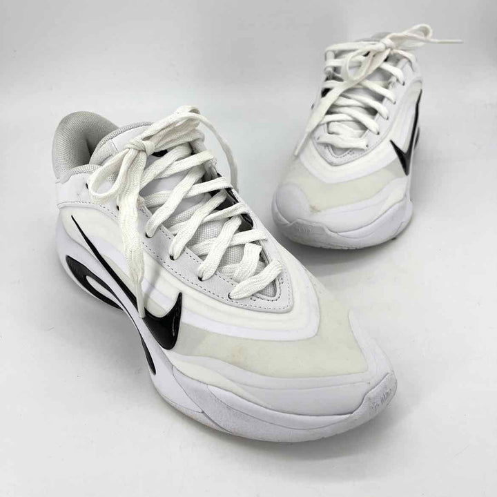 Shoe Size 6.5 Nike White Sneakers