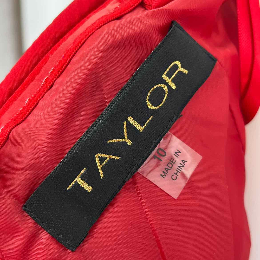 Size 10 TAYLOR Red PROM