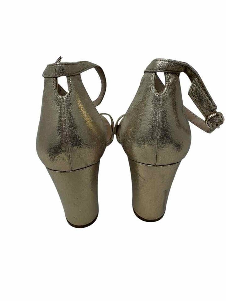 Shoe Size 8.5 KELLY & KATIE Gold Leather Pumps