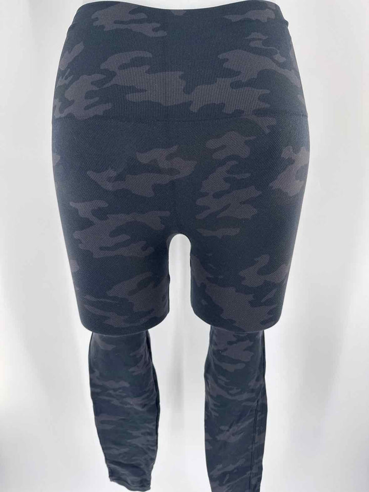 Size S SPANX Black Print Pants