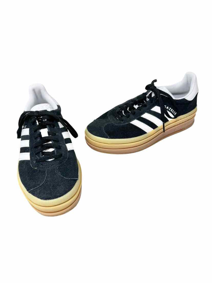 Shoe Size 7.5 Adidas Black Sneakers