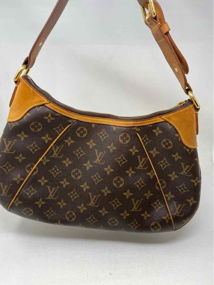 Louis Vuitton Luxury - Purse