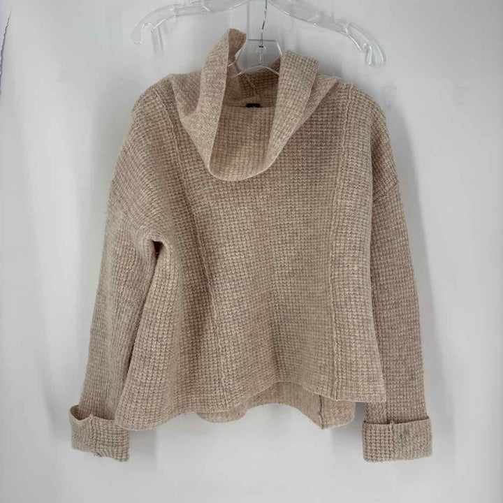 Size L FREE PEOPLE Ivory Knit Sweater