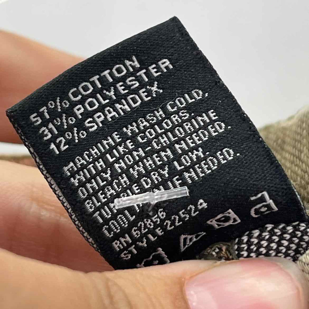 Size L HUE Olive Pants