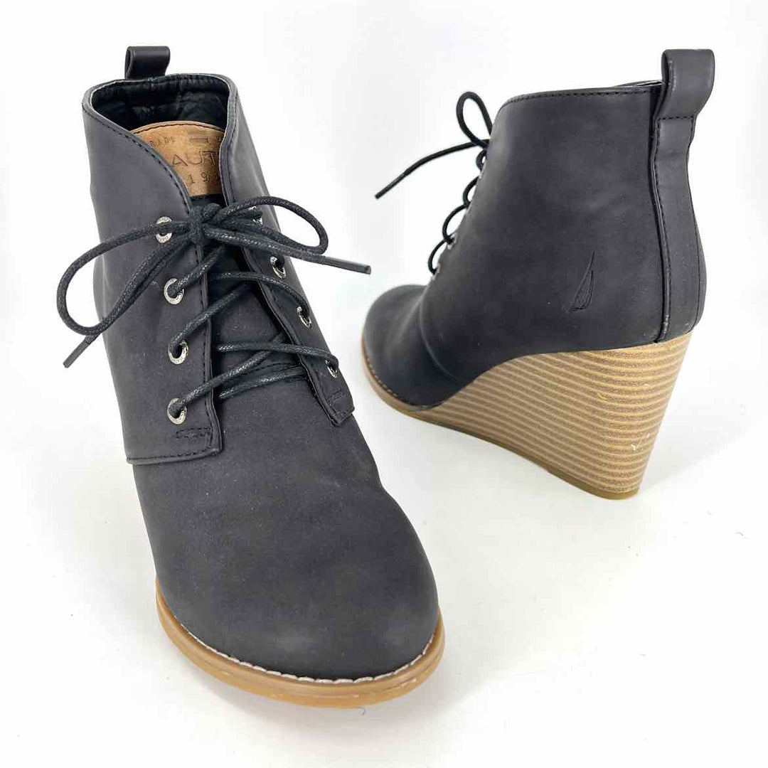 Shoe Size 6.5 NAUTICA Black Boots