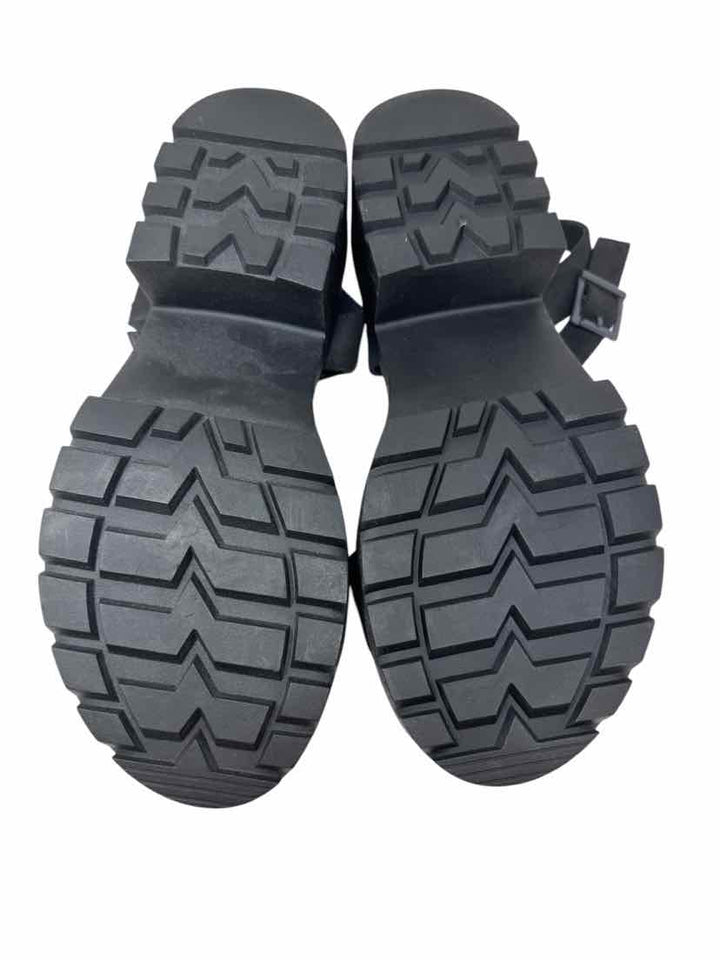 Shoe Size 13 Torrid Black Sandals