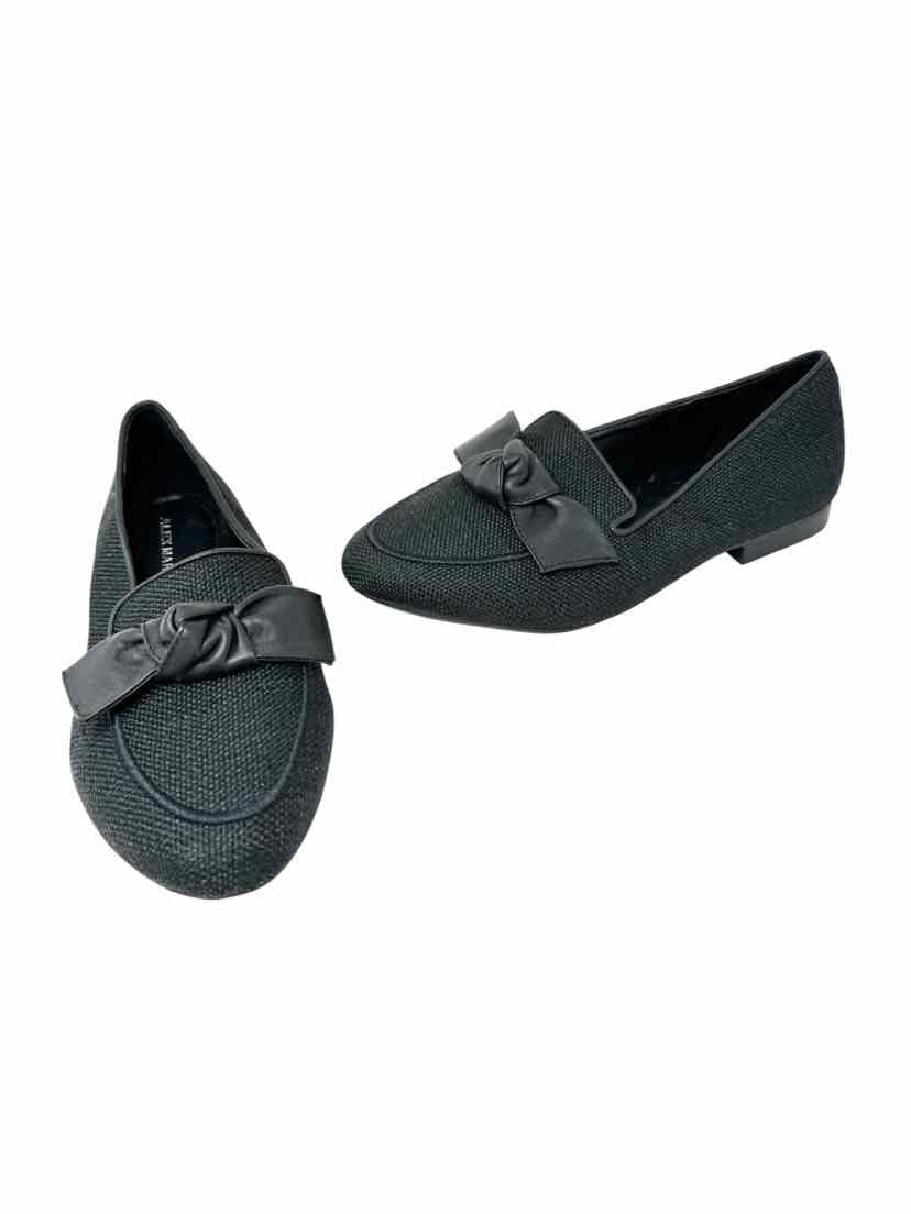 Shoe Size 6.5 ALEX MARIE Black Flats
