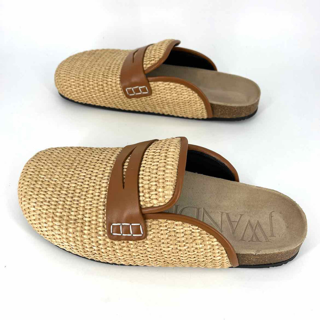 Shoe Size 41 Tan Flats