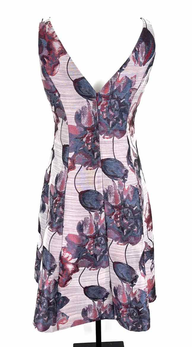 Size 6 Adrianna Papell Gray Dress