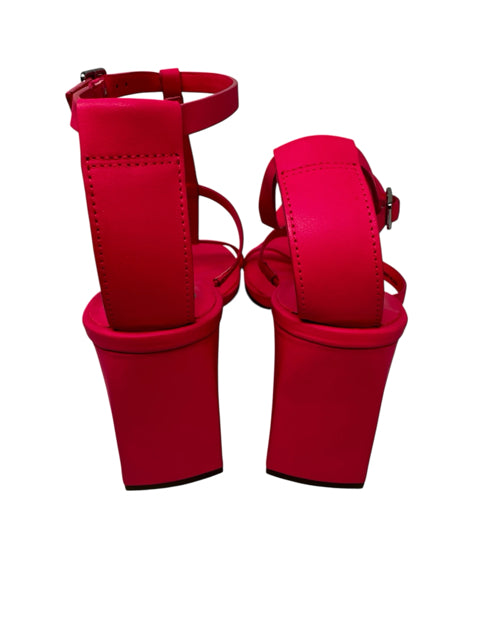 Shoe Size 10 Vince Camuto Pink Leather Sandals