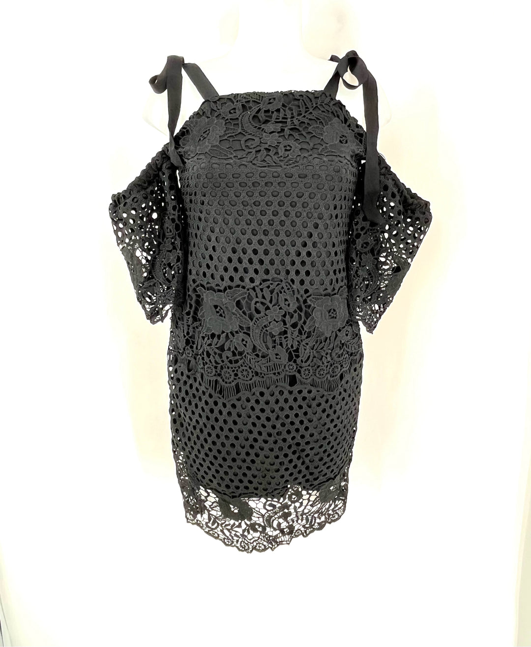 Size M Black Dress