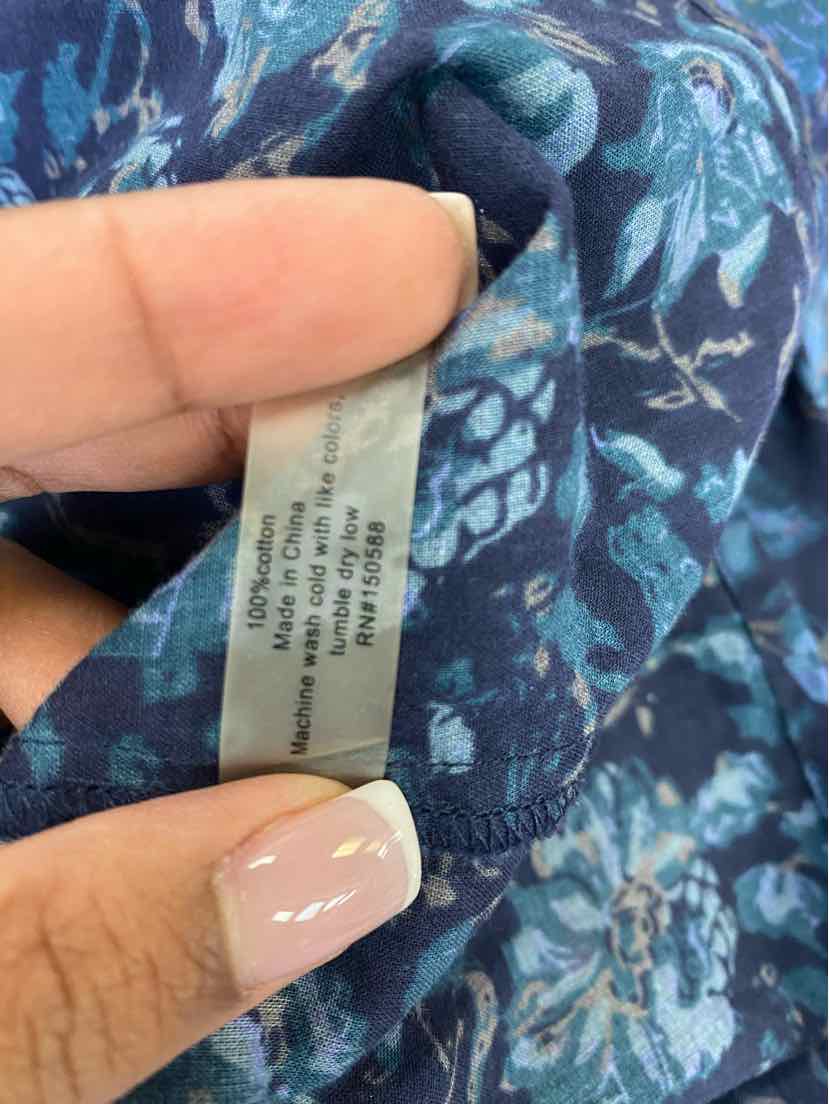 Size XS Navy Print Shirt